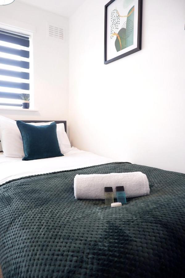 קאמברידג' Comfortable And Cozy 4-Bedroom House Near The Hospital מראה חיצוני תמונה
