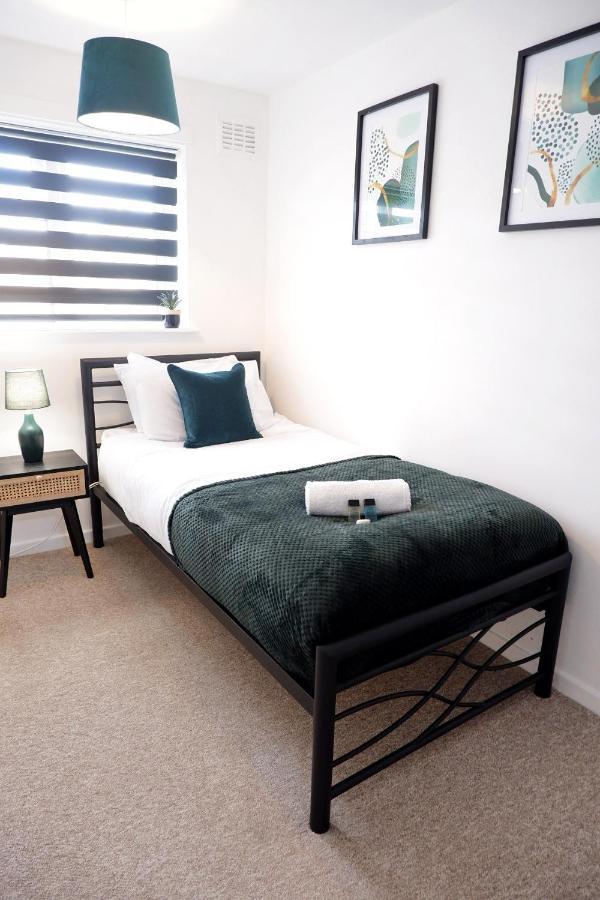 קאמברידג' Comfortable And Cozy 4-Bedroom House Near The Hospital מראה חיצוני תמונה