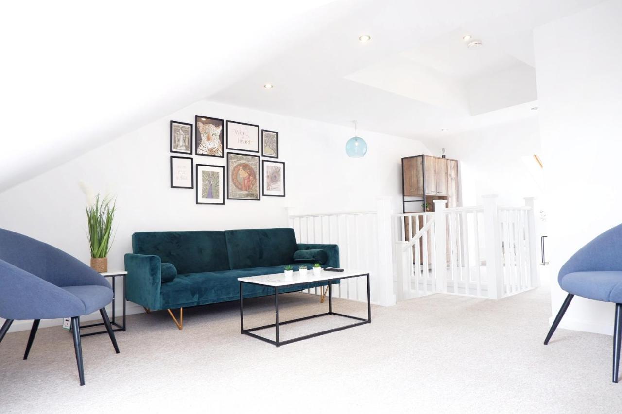קאמברידג' Comfortable And Cozy 4-Bedroom House Near The Hospital מראה חיצוני תמונה